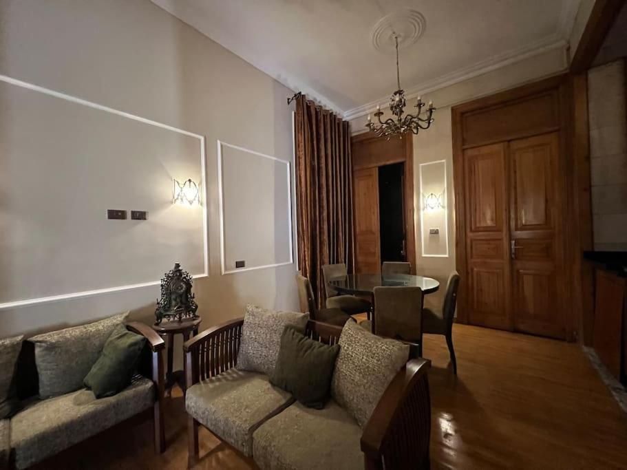 Authentic 3Br Apartment In Downtown, Kahire Dış mekan fotoğraf