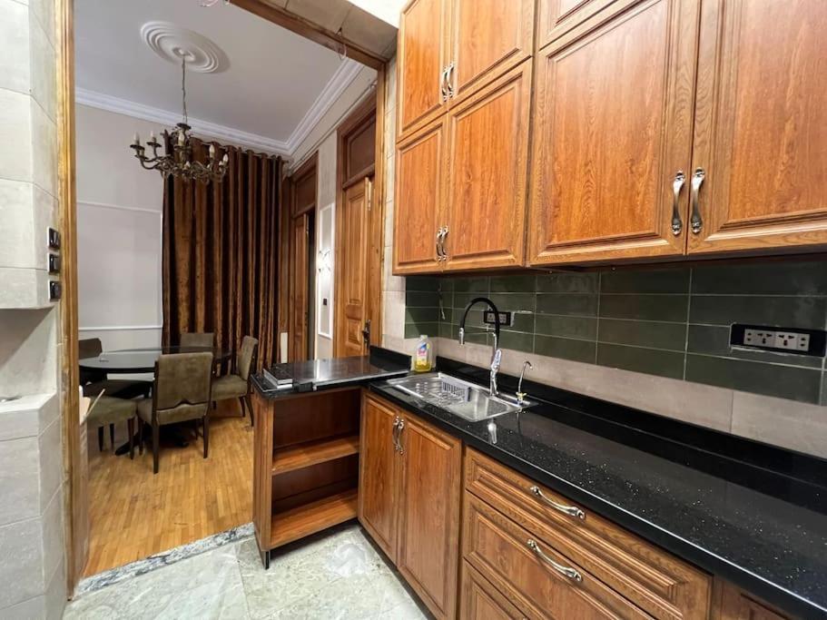 Authentic 3Br Apartment In Downtown, Kahire Dış mekan fotoğraf